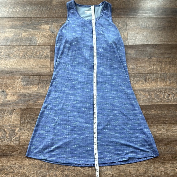 Columbia athleisure dress - Picture 7 of 9